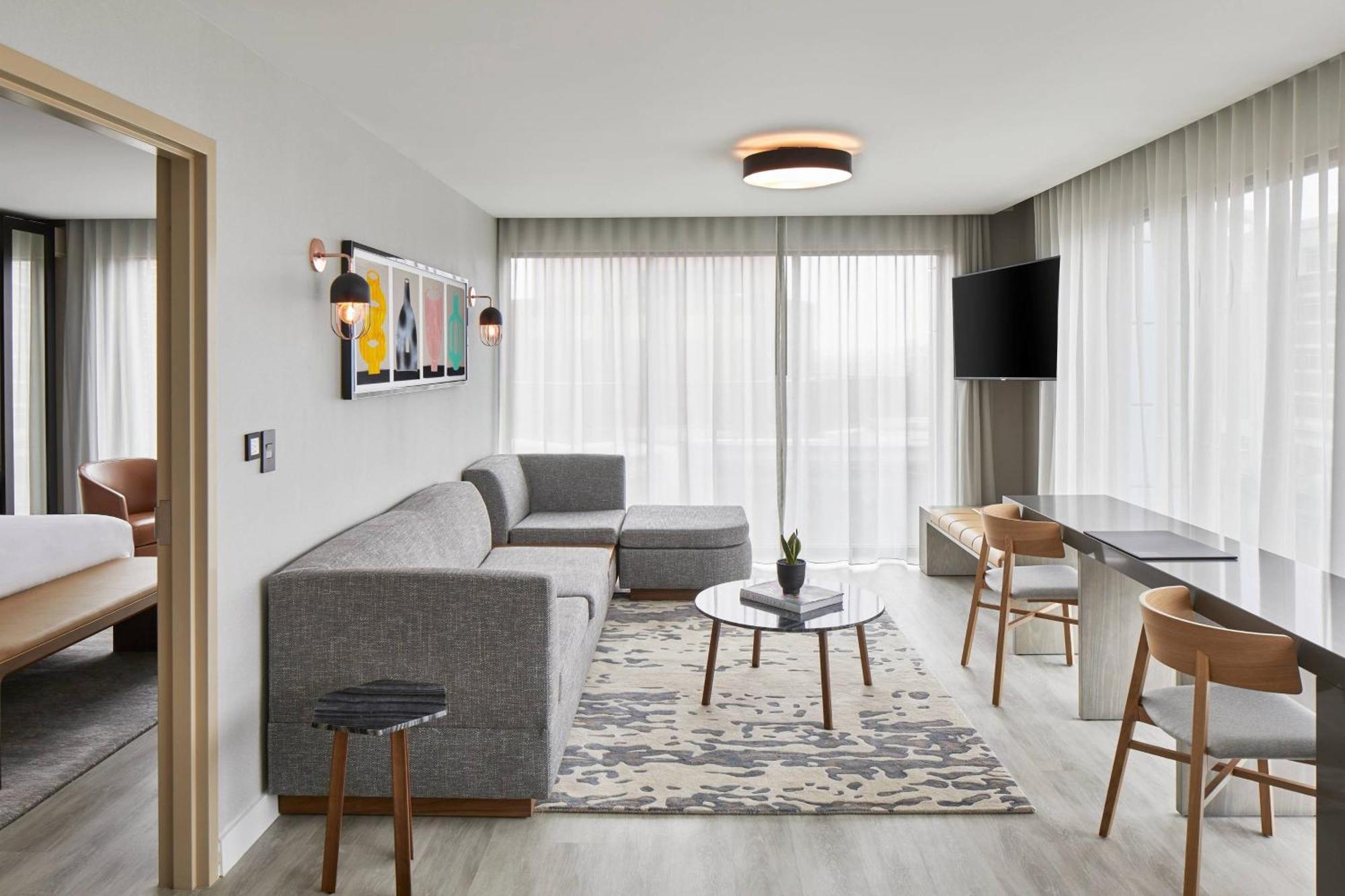 Ac Hotel By Marriott Greenville Eksteriør billede